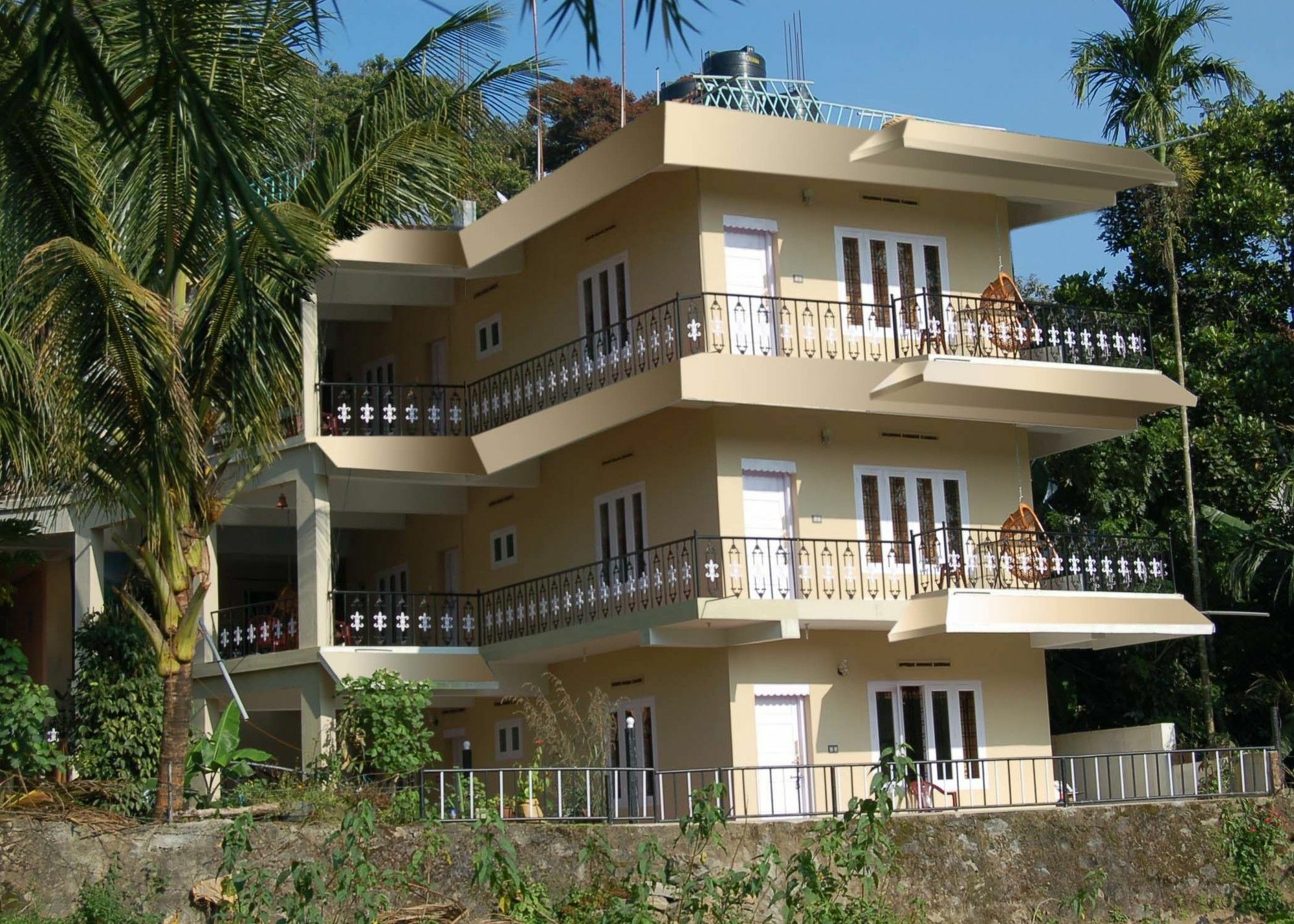 Jungle Palace Homestay Thekkady Exteriör bild